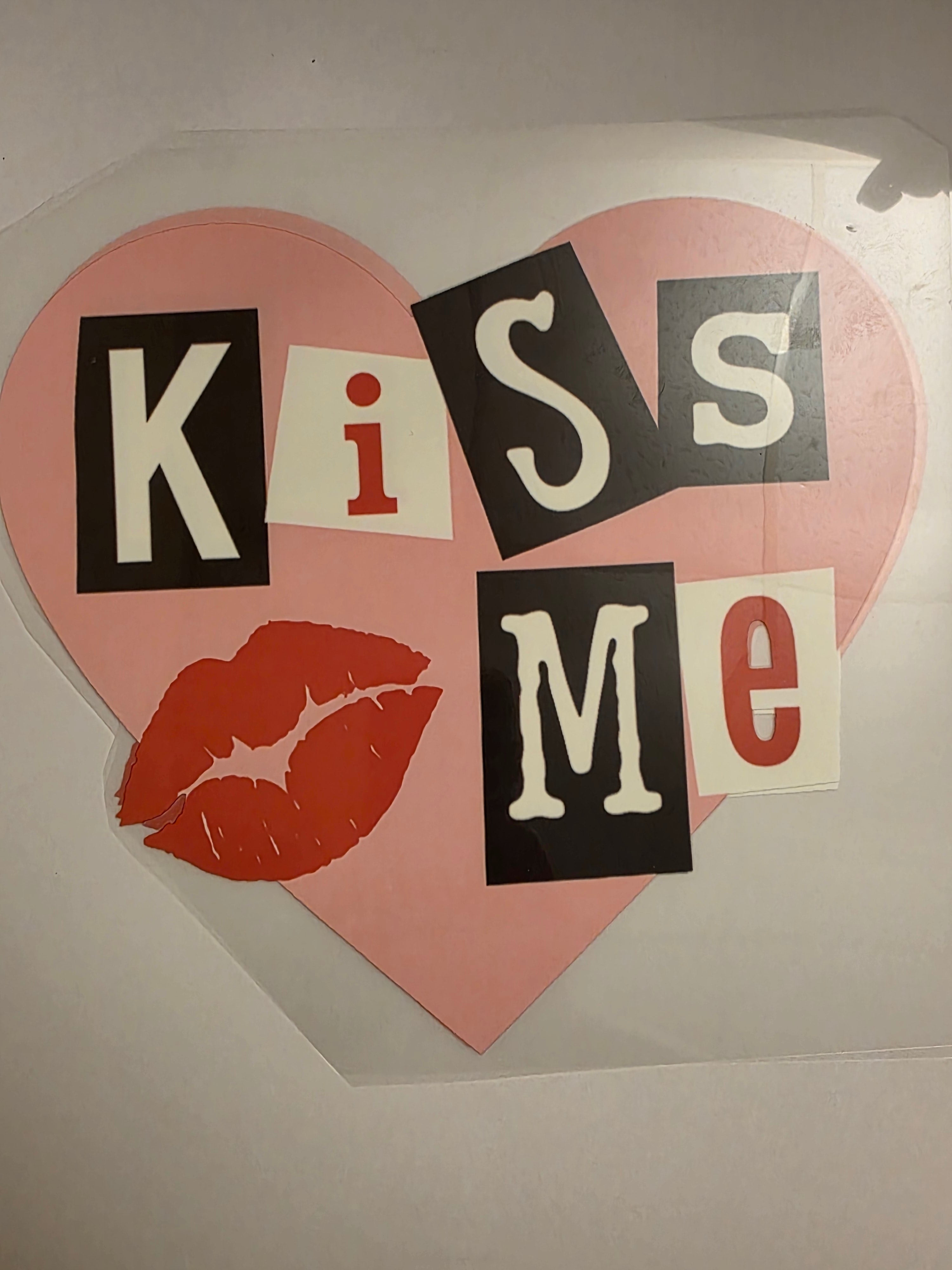 Kiss