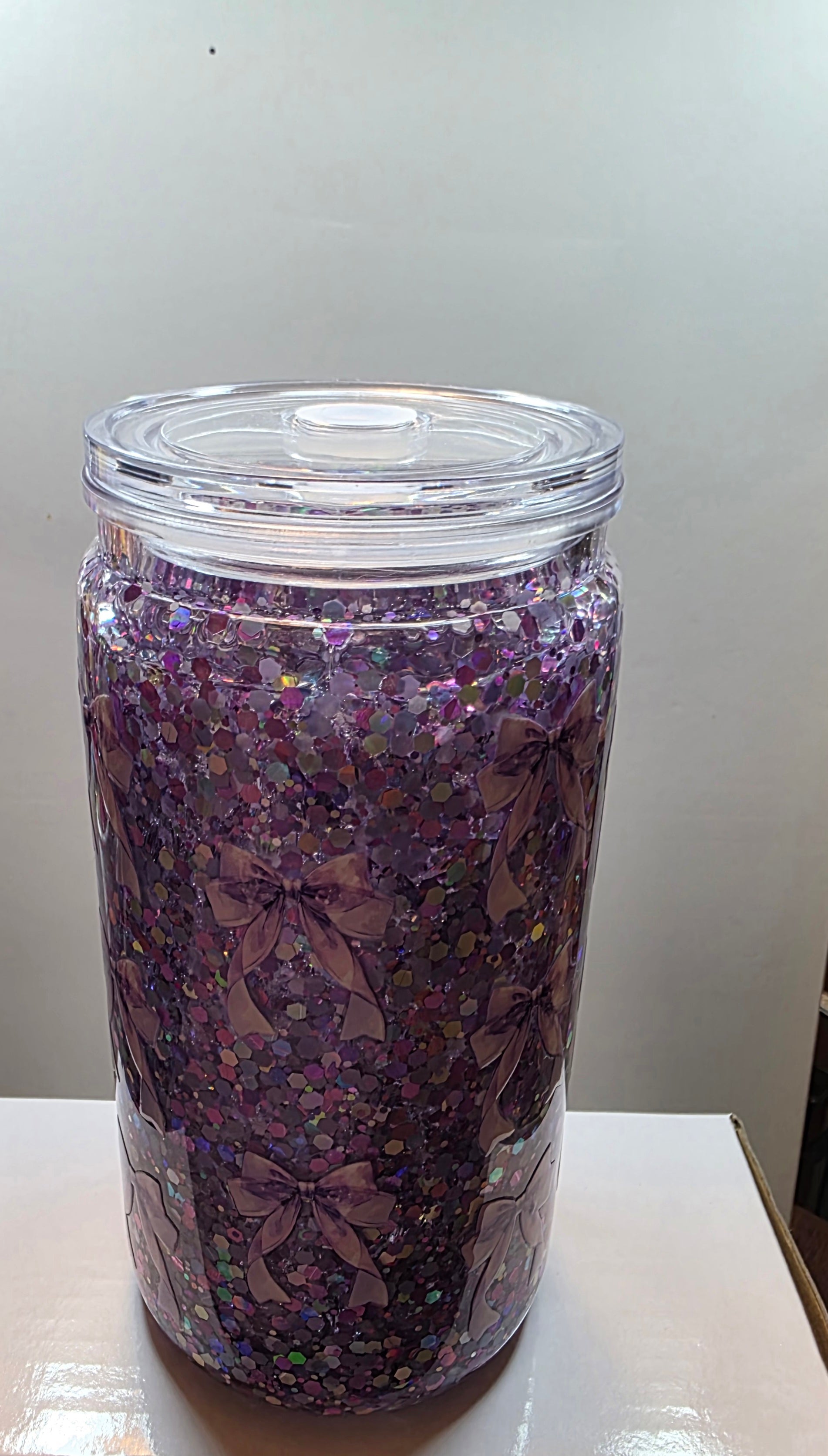 Glitter cup 16 Oz Purple bows