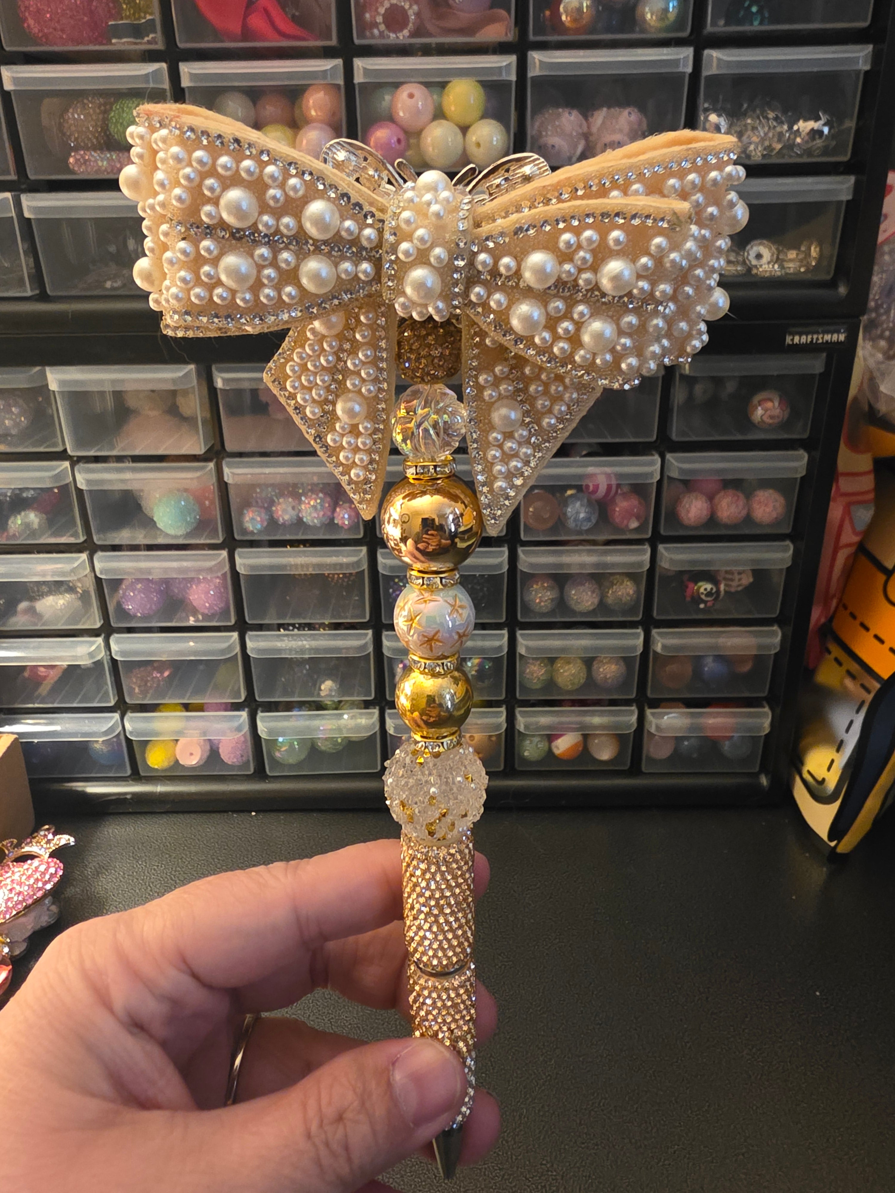 Pearl beaded bow pen